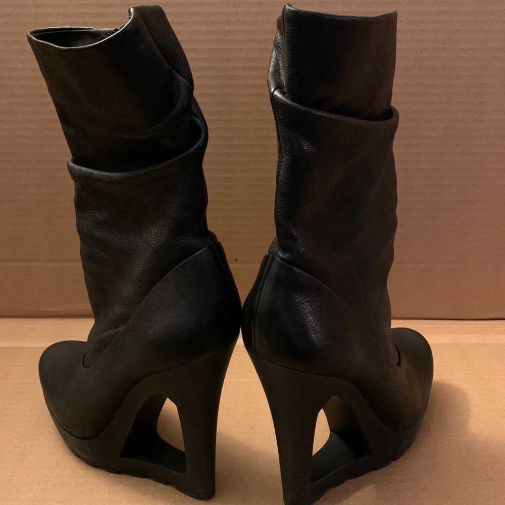 Black Wedge Boot - image 4